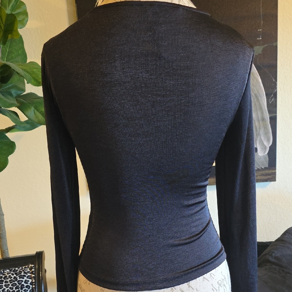 Anthropologie Flattering Black Ruched V-Neck Long Sleeve Goth Minimalist - Picture 6 of 7